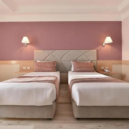 Hotel Stela Center 3*