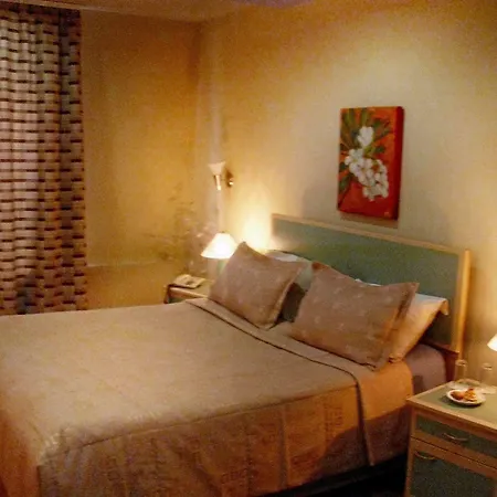 Szálloda Stela Center Tirana