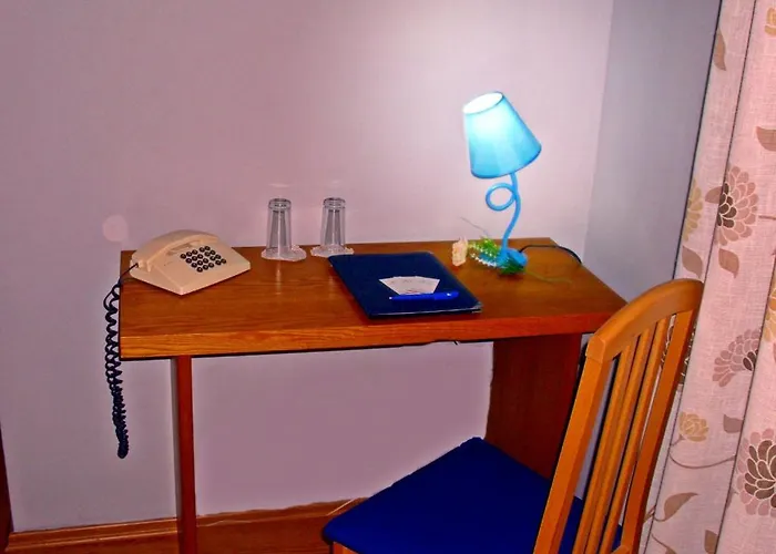 מלון Stela Center