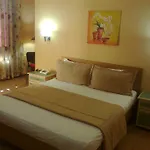 Stela Center 3*