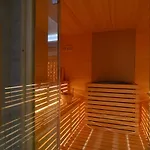 Stela Center Hotel