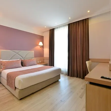 Stela Center Otel