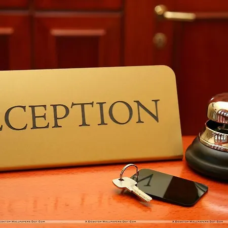 Stela Center 3* تيرانا