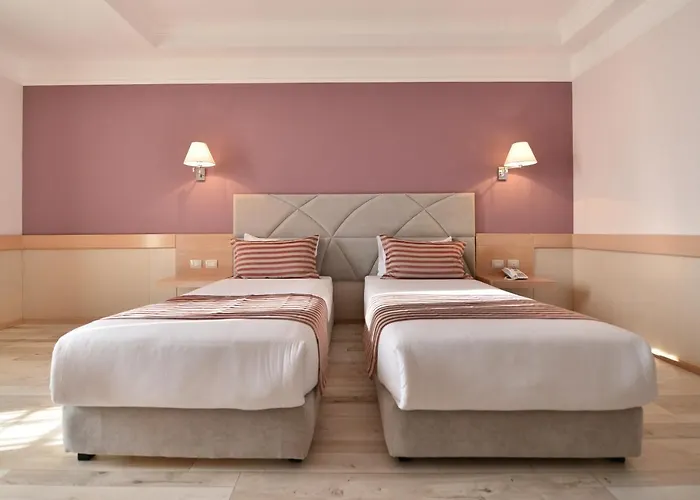 Hotel Stela Center 3*