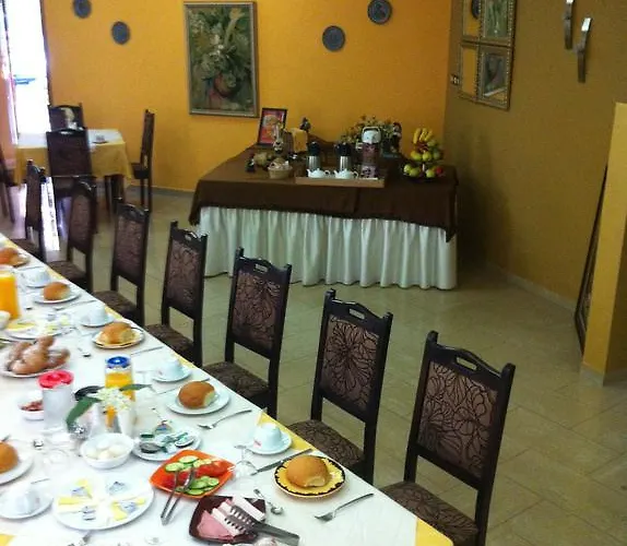 Stela Center 3*